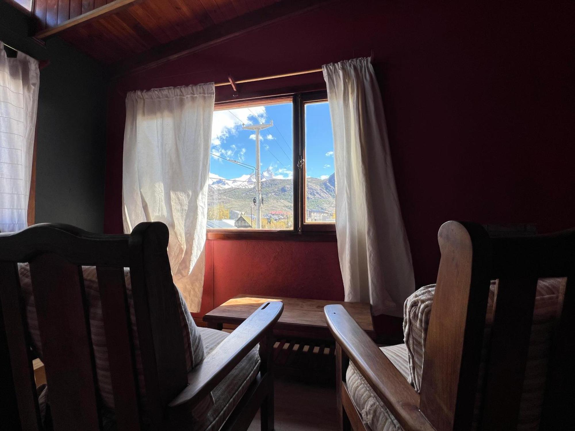 Complejo Don Joel Hostel El Chalten Εξωτερικό φωτογραφία