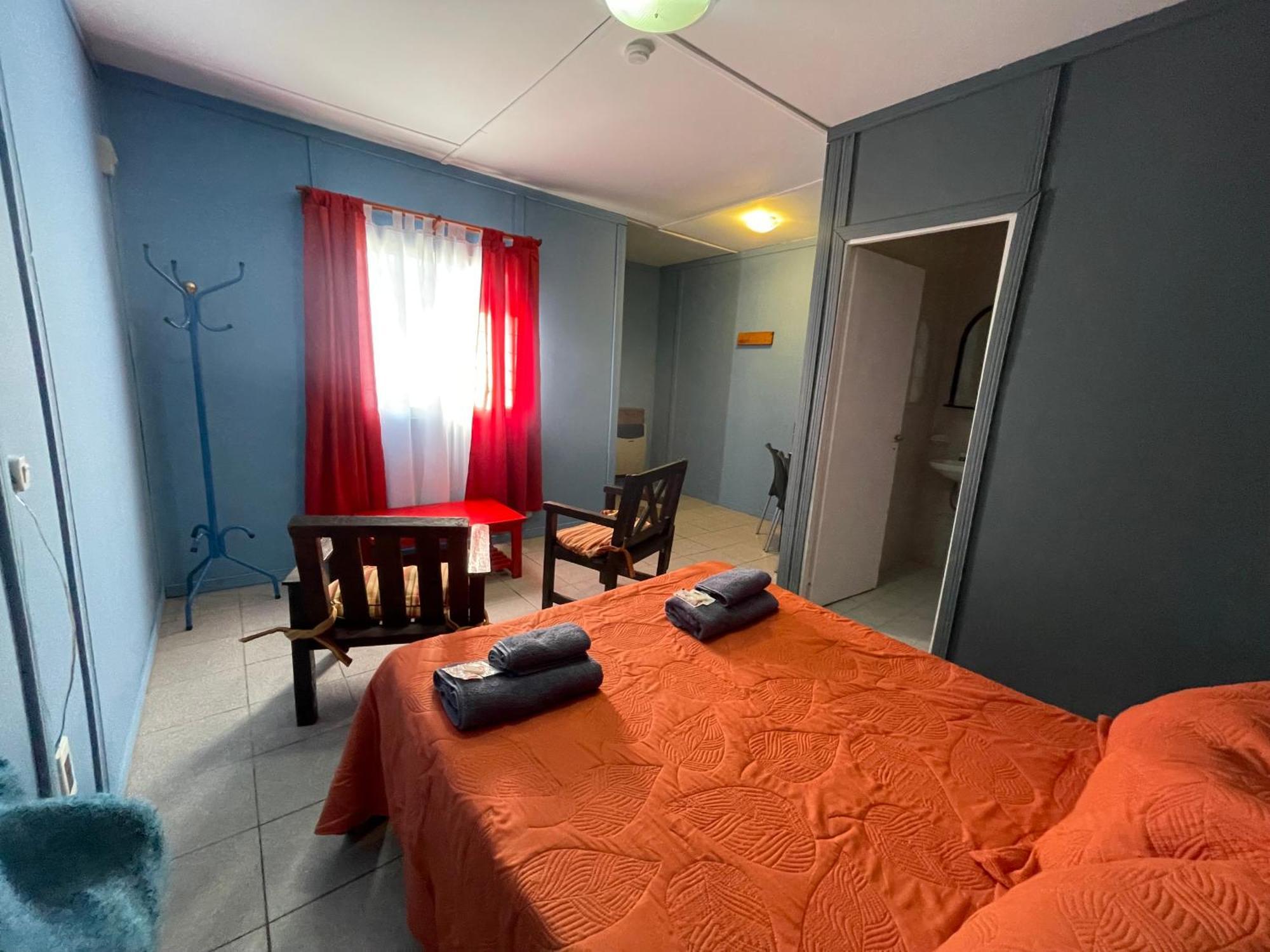 Complejo Don Joel Hostel El Chalten Εξωτερικό φωτογραφία