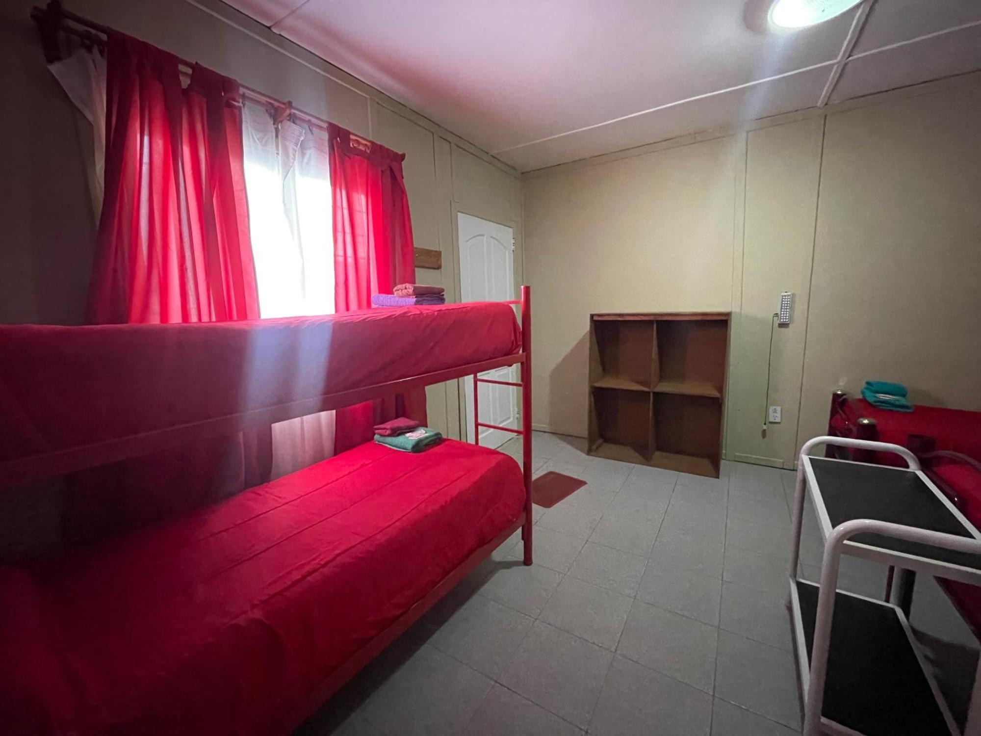 Complejo Don Joel Hostel El Chalten Εξωτερικό φωτογραφία